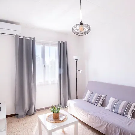 Bright Apartment For A Pleasant Stay In Hyeres Exterior photo
