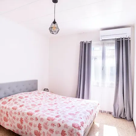 Bright Apartment For A Pleasant Stay In Hyeres Exterior photo